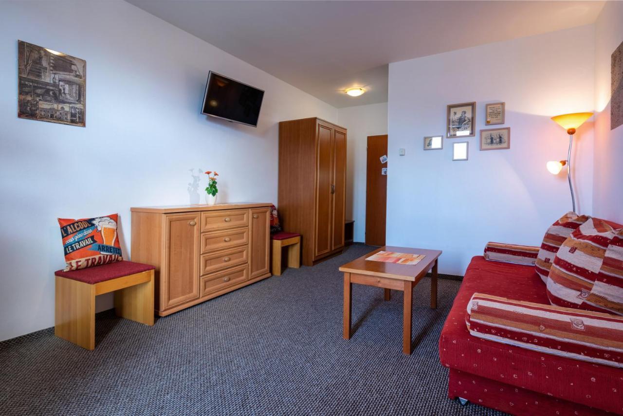Maravar - Pivny Wellness Adults Only Liptovsky Trnovec Exterior photo